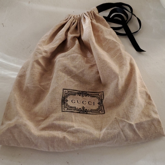 Gucci Interlocking Leather & Canvas Belt 🎊 Host Pick - Picture 10 of 11